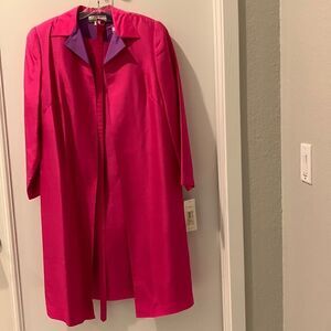 Shomi by miller Shor Woman 100% Silk Suit